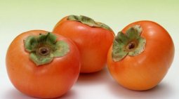 vitamin-zengini-trabzon-hurması.